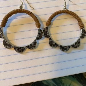 Paparrazzi earrings